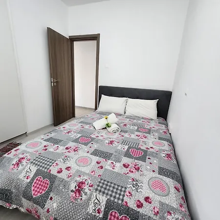 Luxurious Kalypso Apartment Limassol