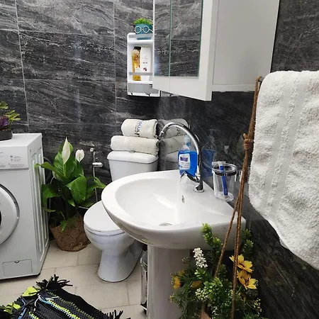 Luxurious Kalypso *