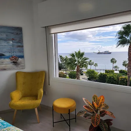 Luxurious Kalypso Apartment Limassol