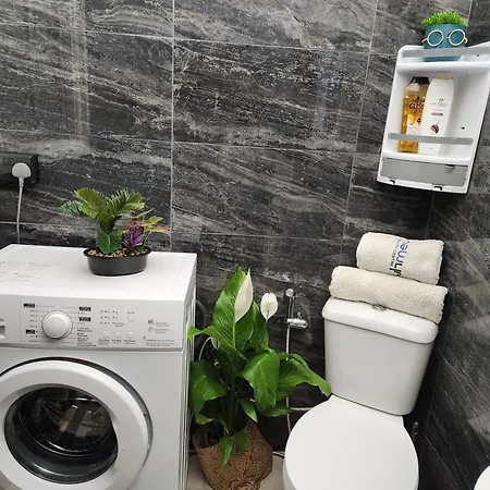 Luxurious Kalypso Apartment